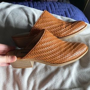 Vitalize Ortholite shoes